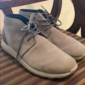 I don’t wear em at all .